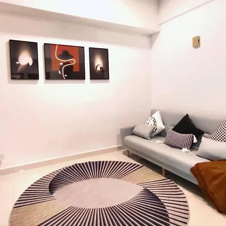 6 Pax Regalia Suite & Residences - Infinity Pool With Kl City View Kuala Lumpur Exterior photo